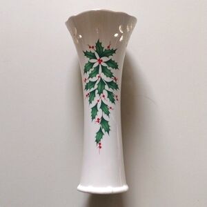 Lenox 8 inch Vase Holly Branch